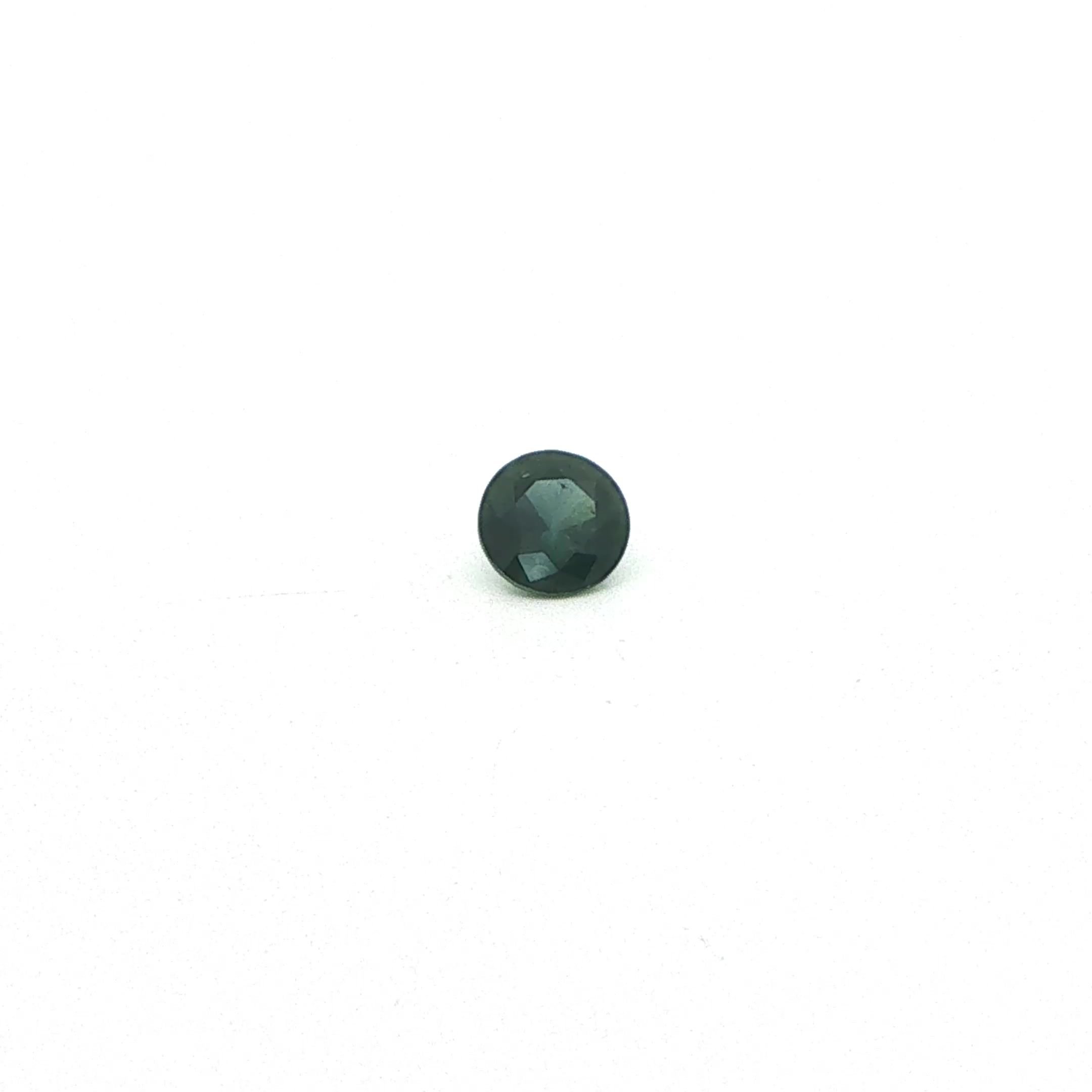 0.43 Carat Green Round Sapphire