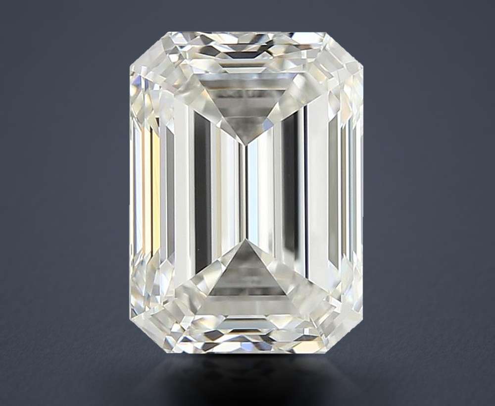 1.31 Carat Emerald Natural Diamond