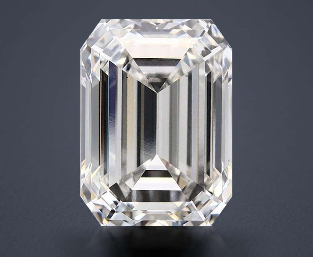 3.90 Carat Emerald Lab Diamond