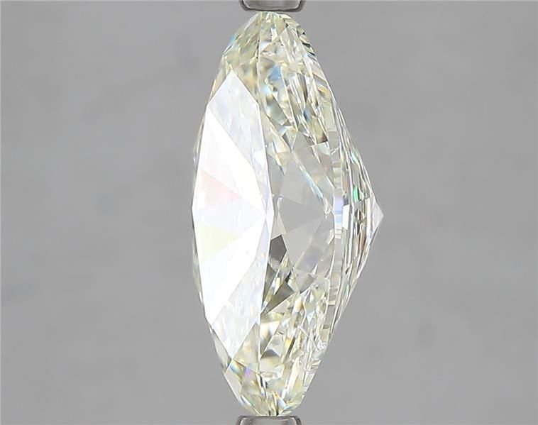4.27ct K SI1 Rare Carat Ideal Cut Oval Diamond