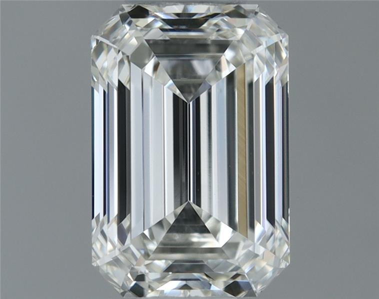 0.70 Carat Emerald Natural Diamond