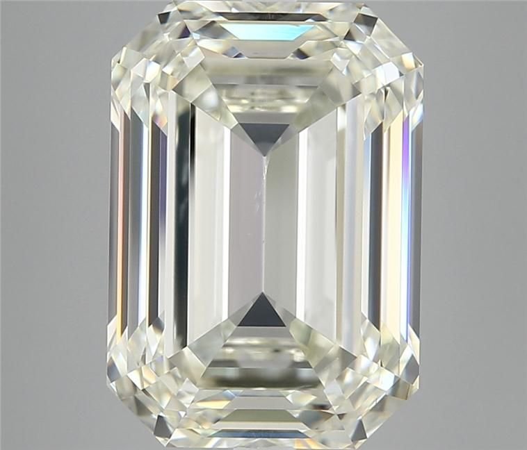 8.86 Carat Emerald Natural Diamond