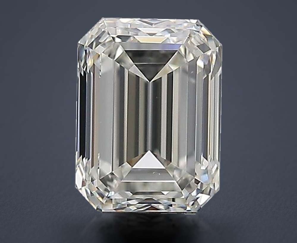 1.70 Carat Emerald Natural Diamond