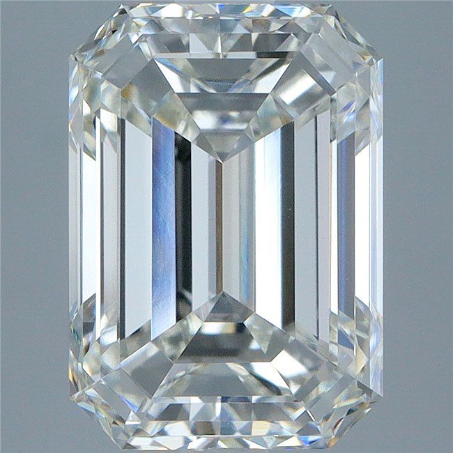 2.70 Carat Emerald Natural Diamond