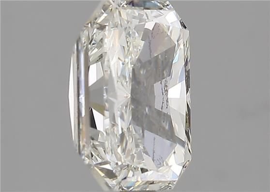2.51ct I SI2 Rare Carat Ideal Cut Radiant Diamond
