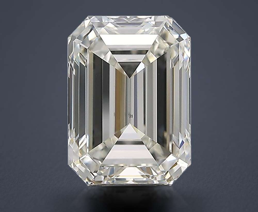 3.50 Carat Emerald Natural Diamond