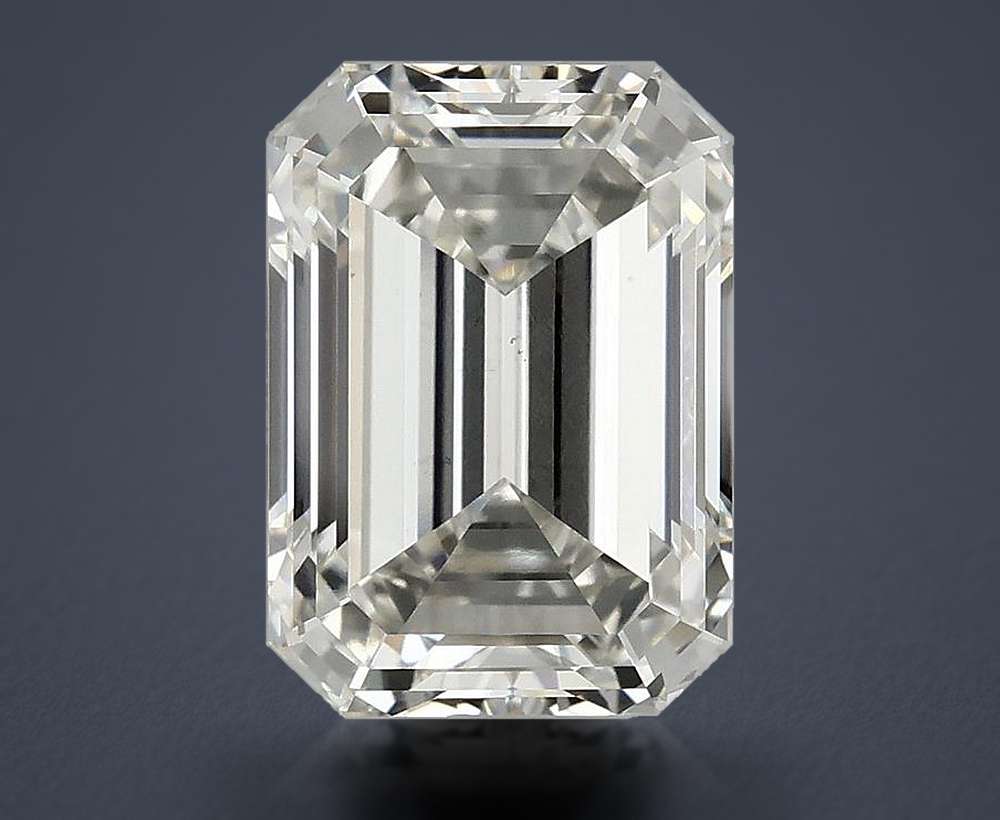 3.92 Carat Emerald Lab Diamond