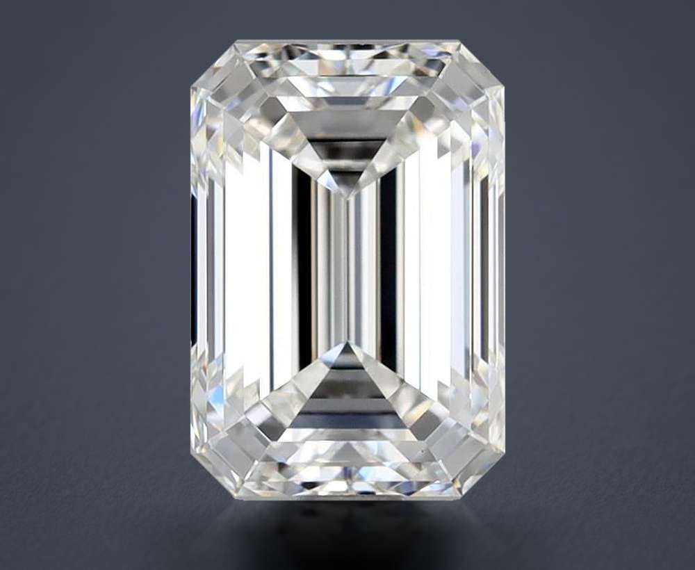 2.02 Carat Emerald Natural Diamond