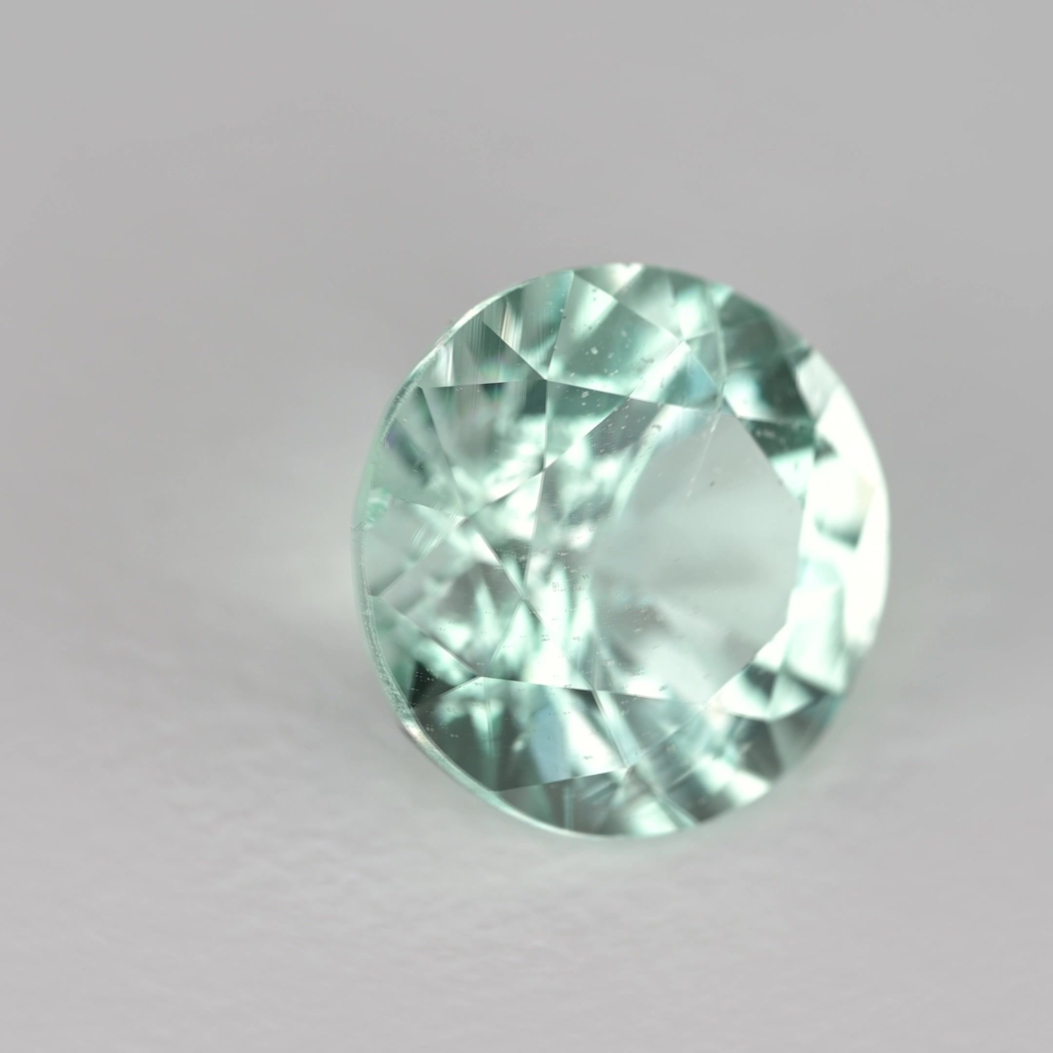 2.16 Carat Green Round Emerald