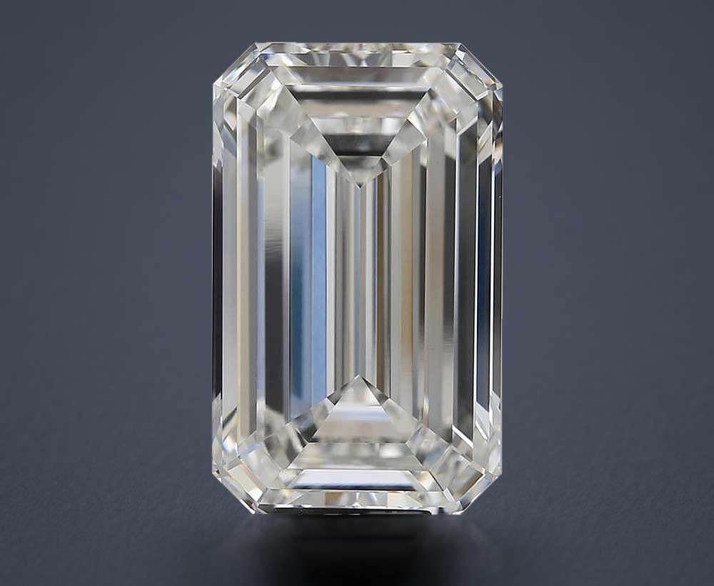 9.45 Carat Emerald Lab Diamond