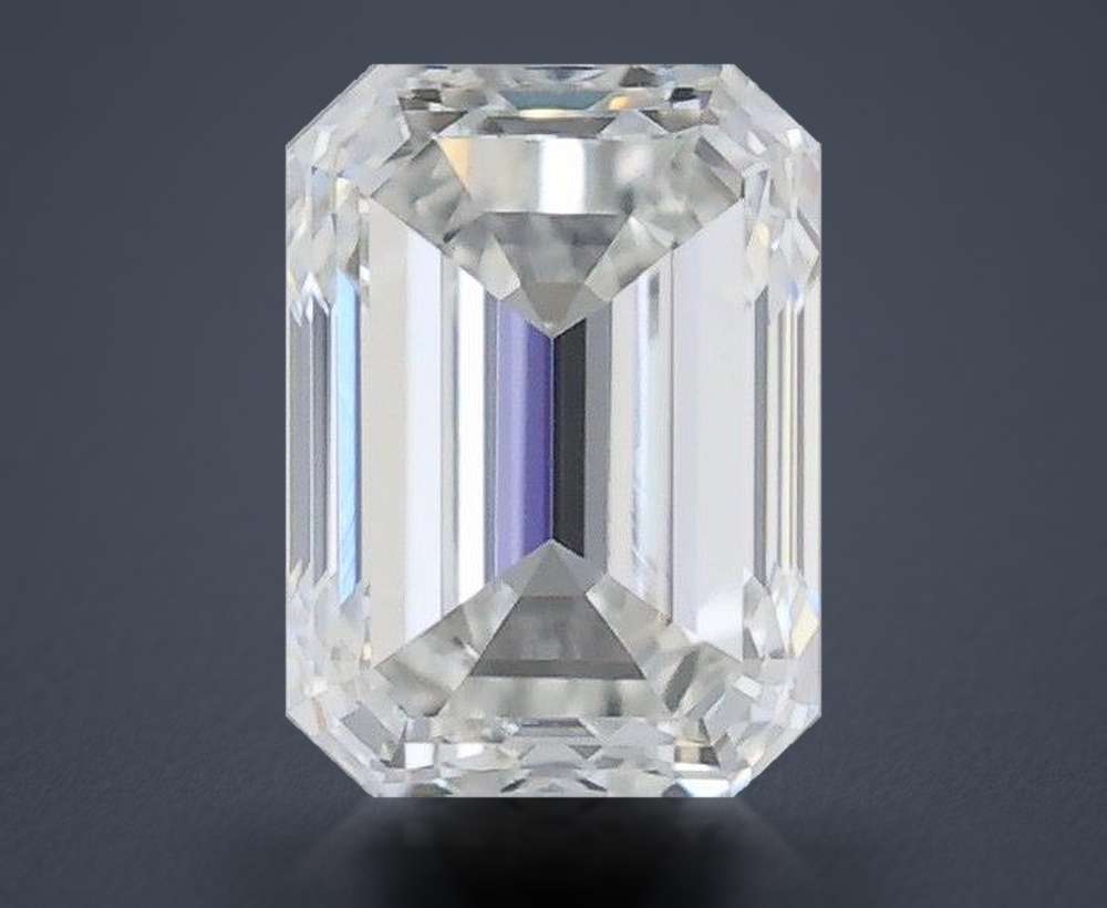 0.30 Carat Emerald Natural Diamond