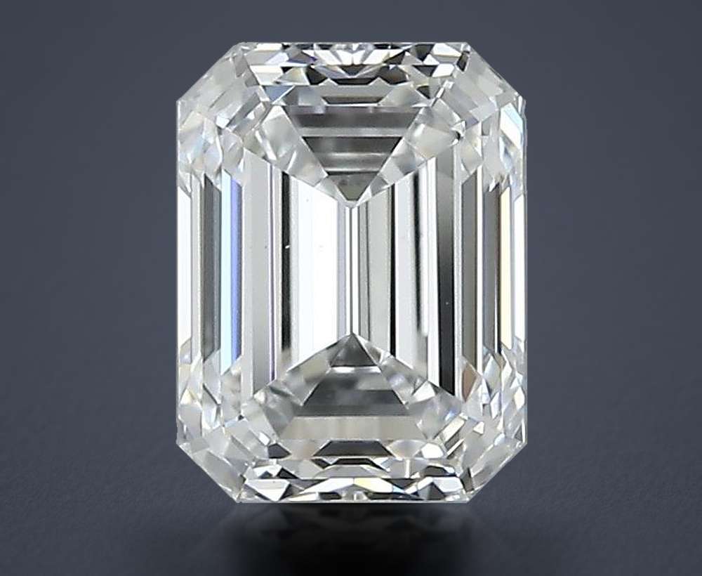 0.80 Carat Emerald Natural Diamond