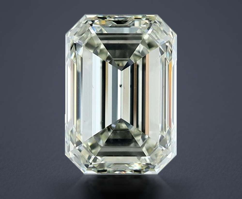1.31 Carat Emerald Natural Diamond