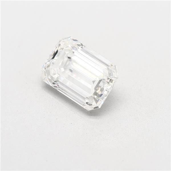 3.01ct I VS2 Excellent Cut Emerald Diamond
