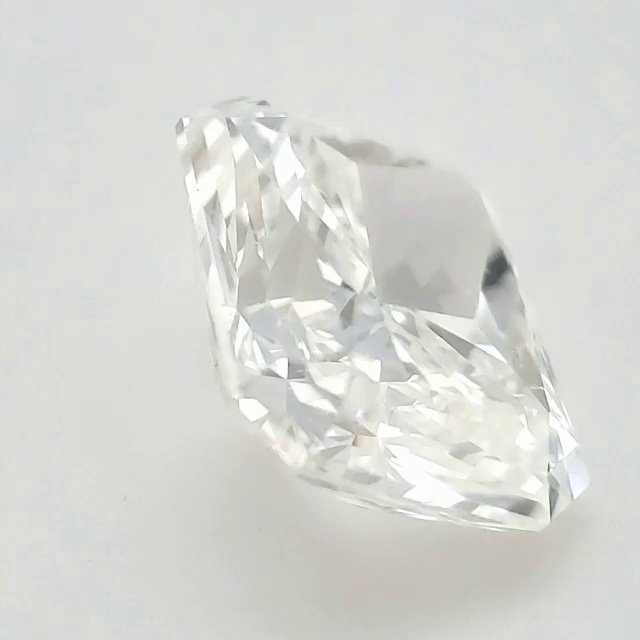 3.12ct H SI2 Rare Carat Ideal Cut Radiant Diamond