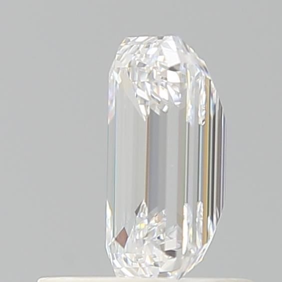 0.91 Carat Emerald Lab Diamond