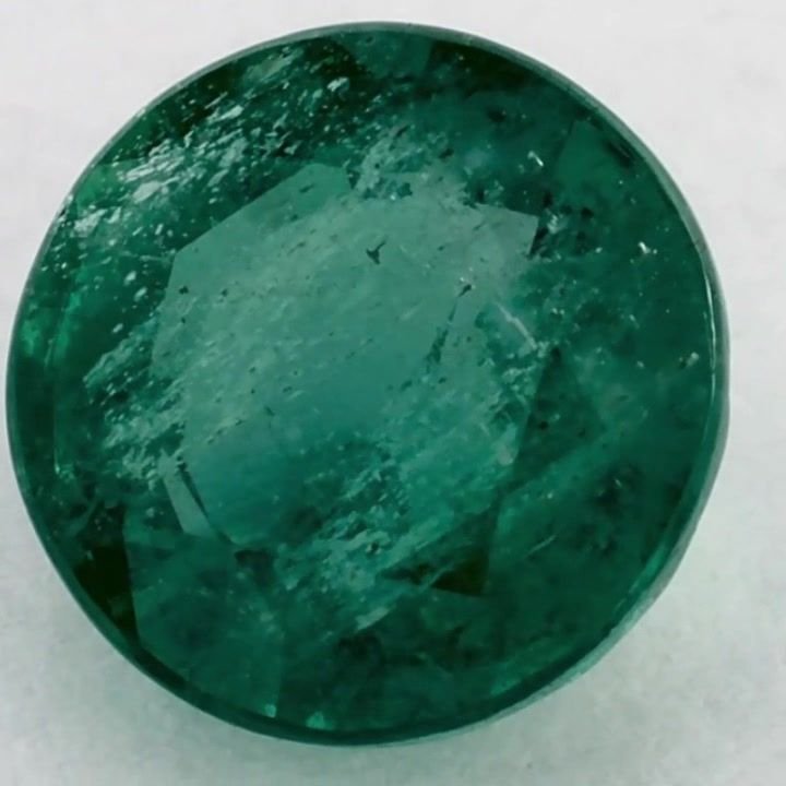 1.42 Carat Intense Green Round Emerald