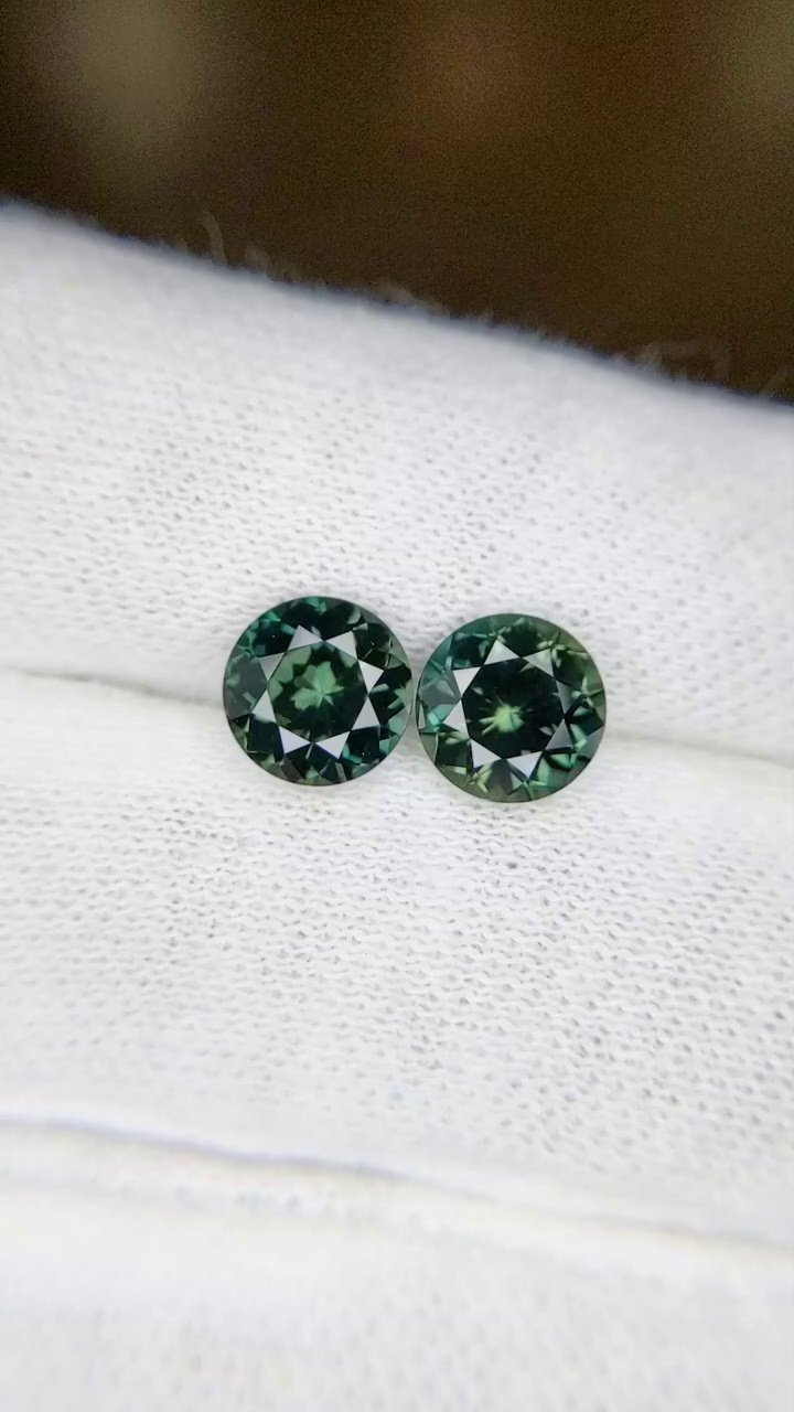 3.14 Carat Green Round Sapphire