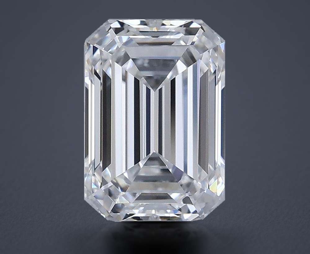 0.80 Carat Emerald Natural Diamond