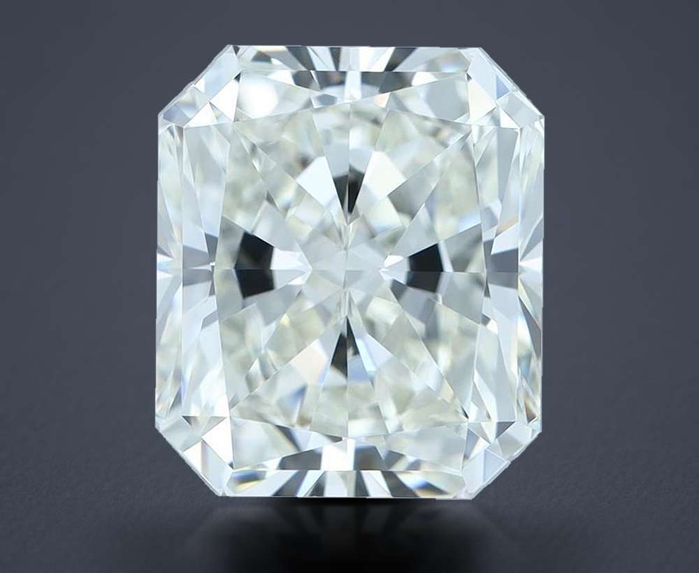 4.82 Carat Radiant Natural Diamond