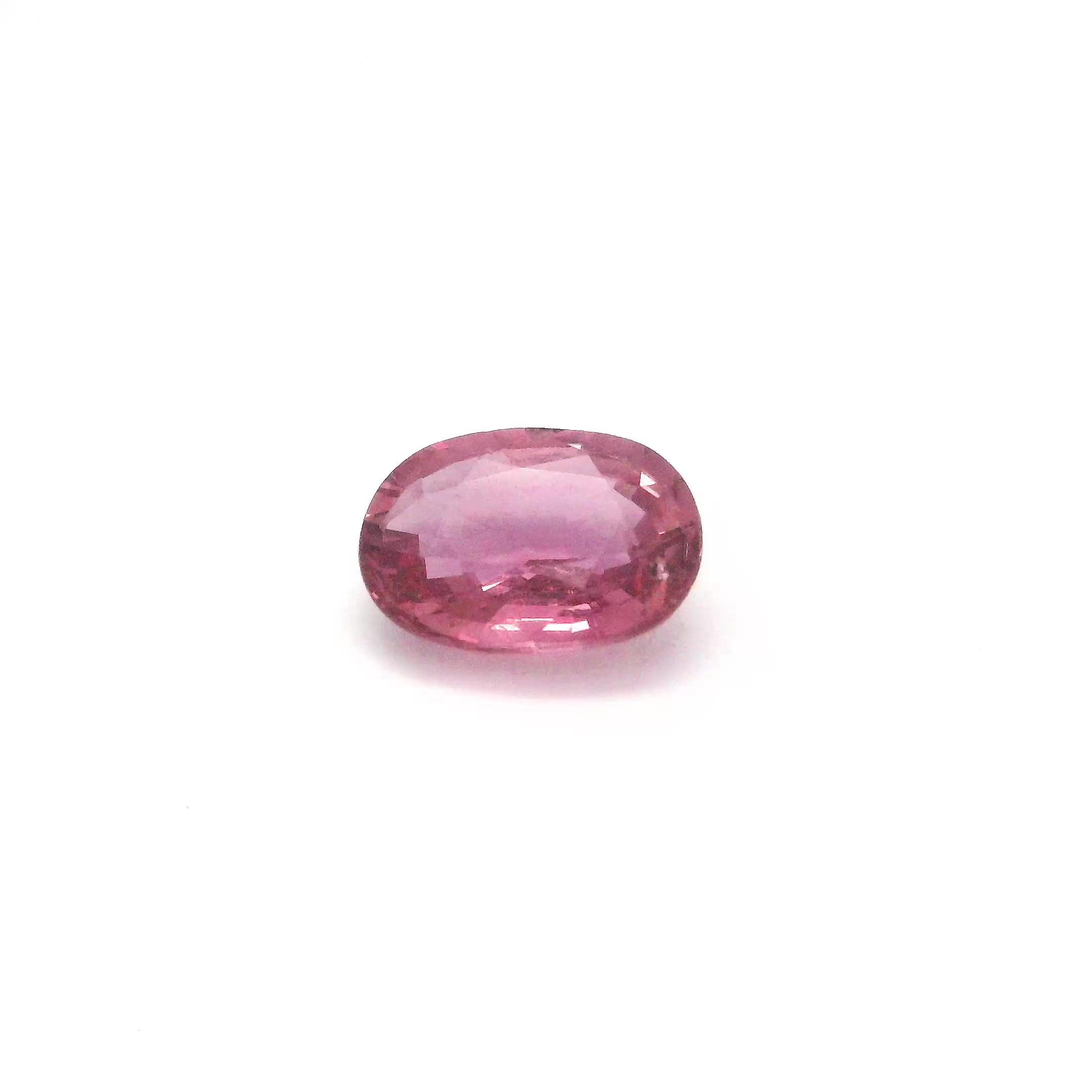 1.52 Carat Pink Oval Sapphire