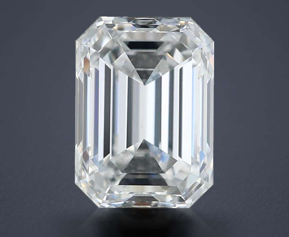 1.22 Carat Emerald Natural Diamond