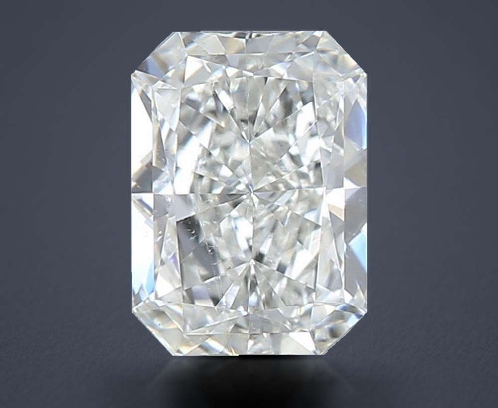 0.30 Carat Radiant Natural Diamond