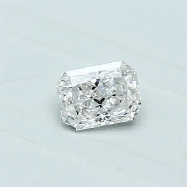 0.31ct G SI1 Excellent Cut Radiant Diamond