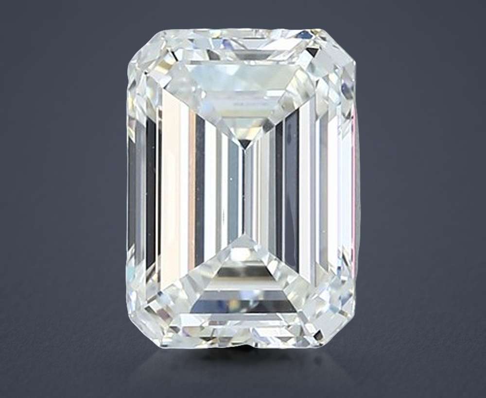 3.02 Carat Emerald Natural Diamond