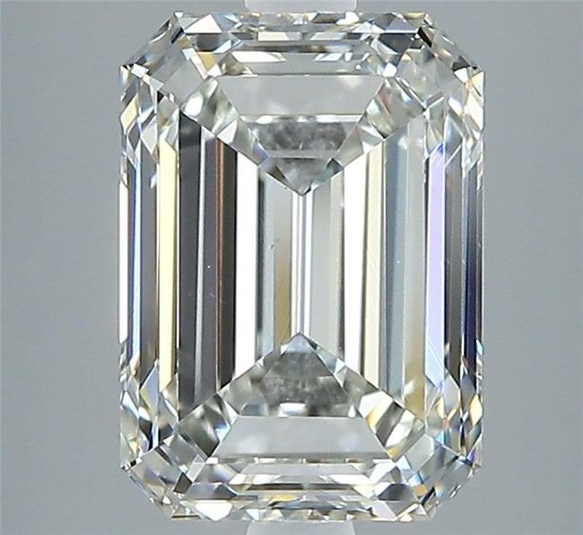 2.50 Carat Emerald Natural Diamond