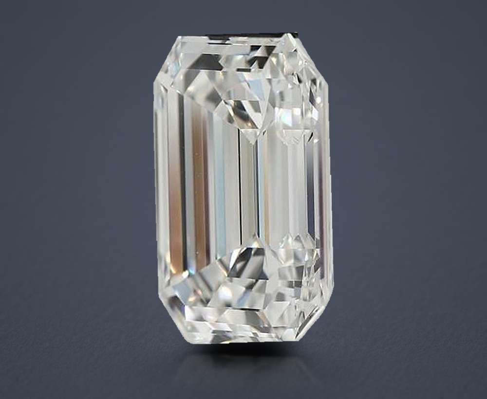 6.01 Carat Emerald Natural Diamond