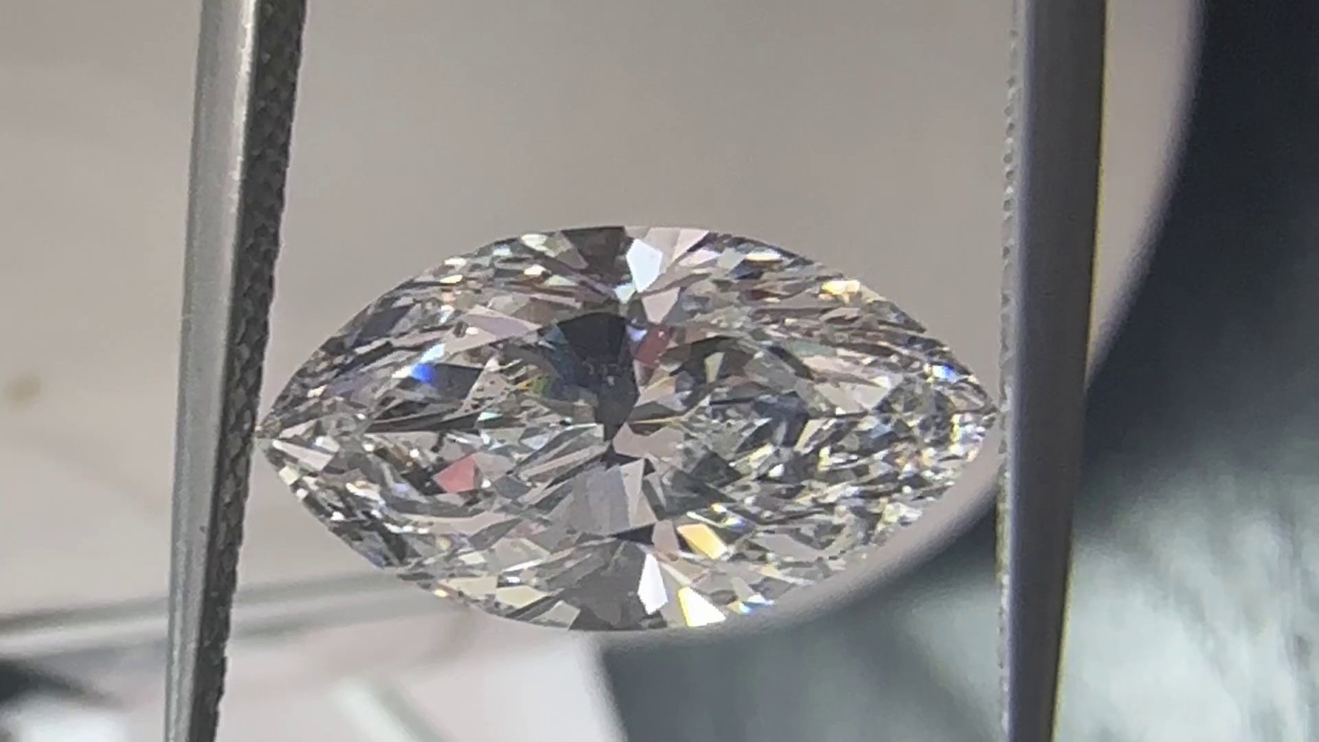 3.15ct D SI2 Very Good Cut Marquise Diamond