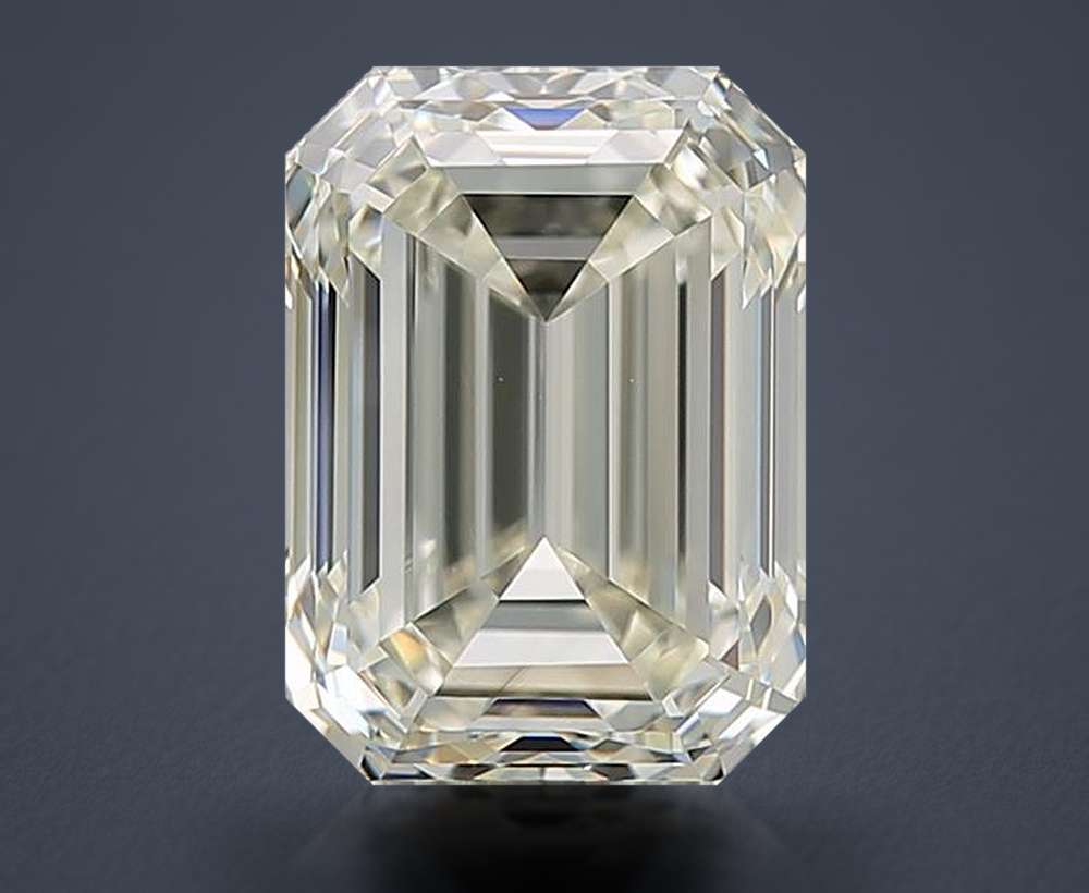 2.25 Carat Emerald Natural Diamond