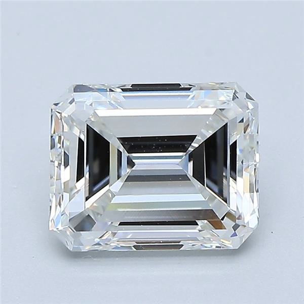 1.90 Carat Emerald Natural Diamond