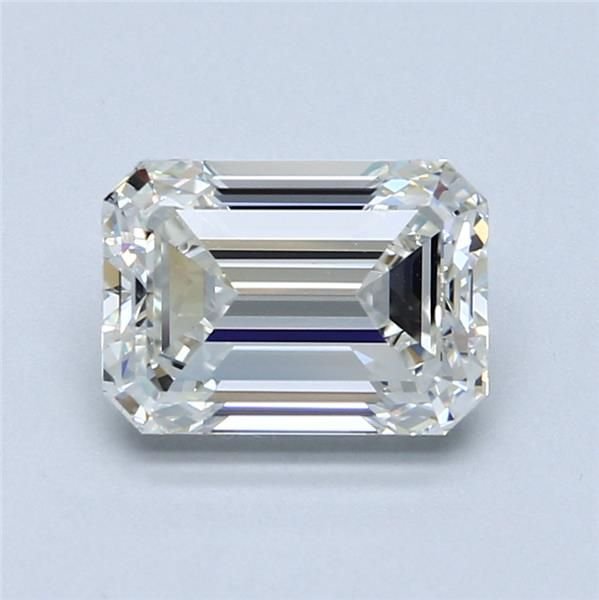 2.85 Carat Emerald Natural Diamond