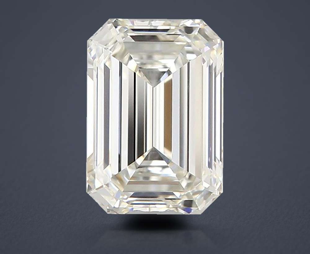 0.52 Carat Emerald Natural Diamond