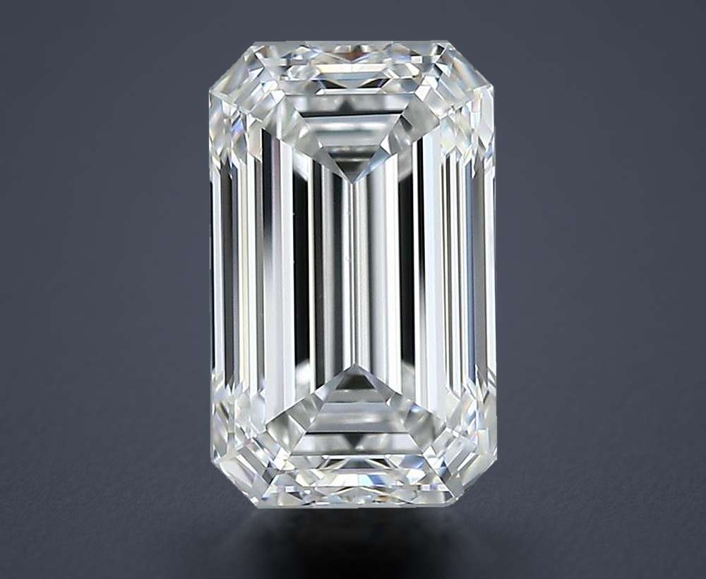 2.50 Carat Emerald Natural Diamond