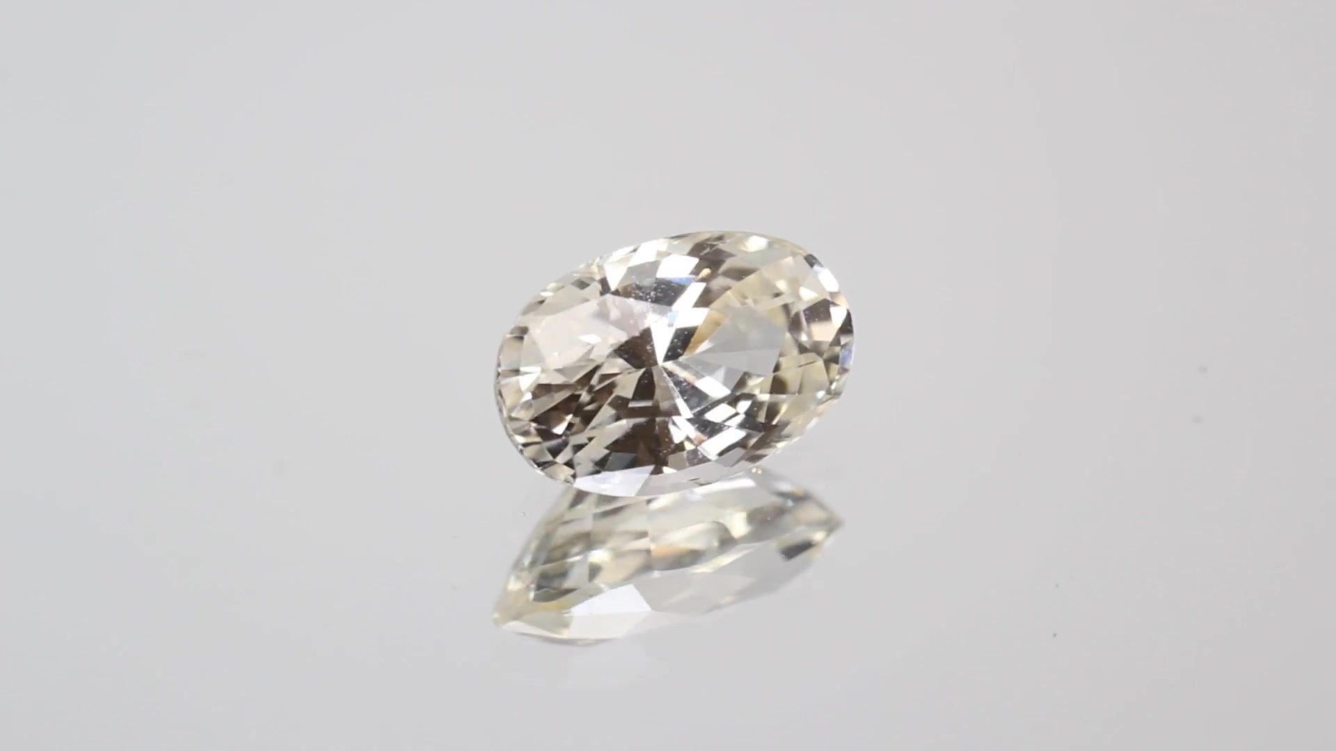 2.54 Carat Light Yellow Oval Sapphire