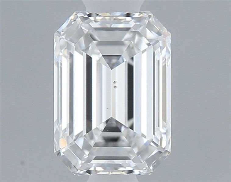 0.70 Carat Emerald Natural Diamond