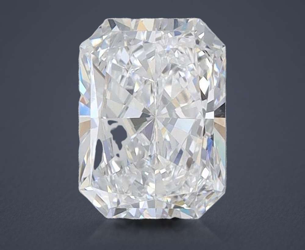 0.95 Carat Radiant Lab Diamond