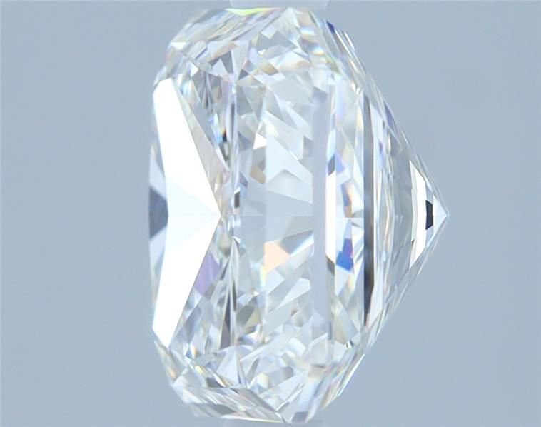 3.11ct H VVS2 Rare Carat Ideal Cut Radiant Diamond