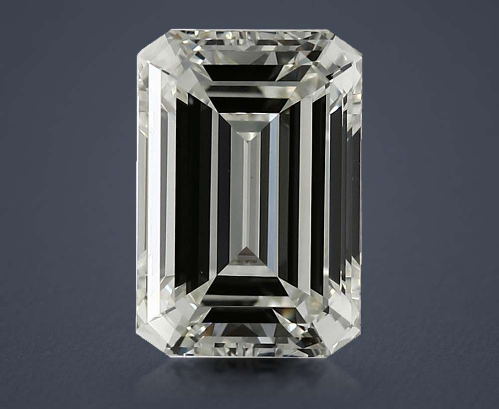 2.06 Carat Emerald Natural Diamond