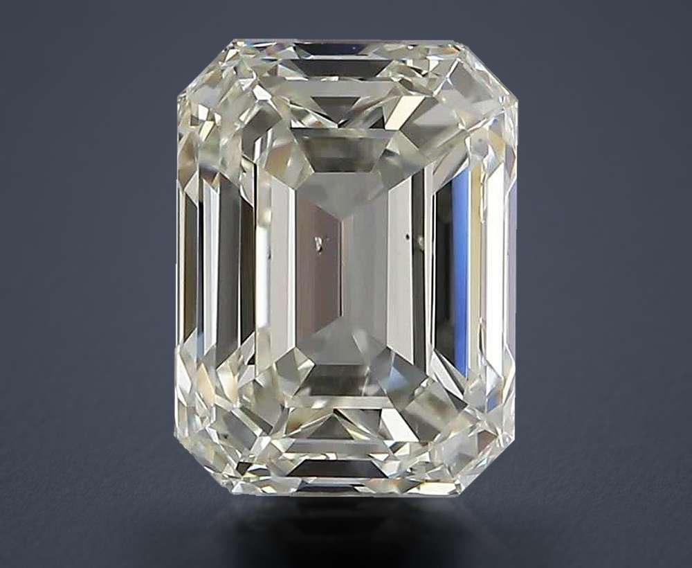 2.00 Carat Emerald Natural Diamond