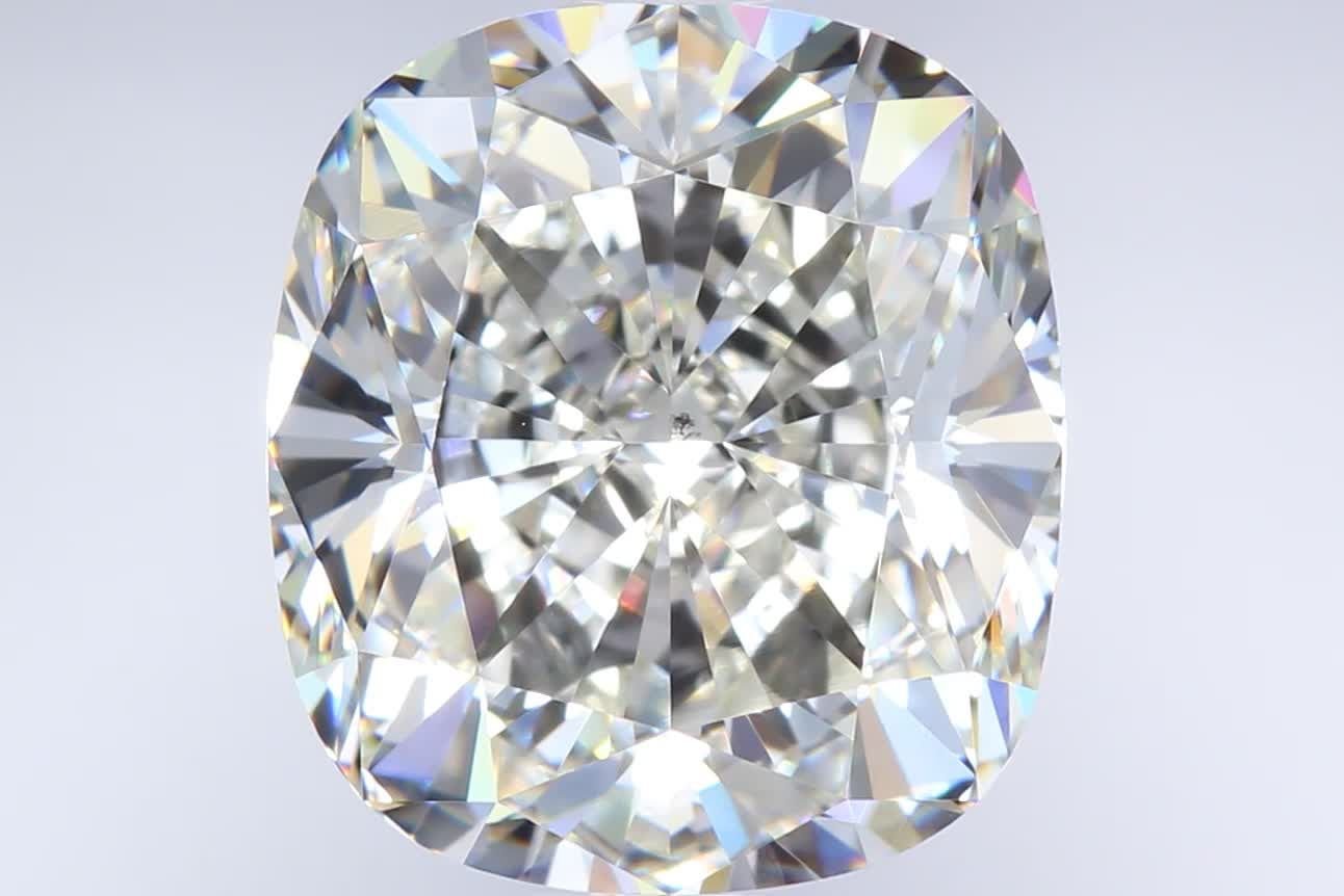 5.01ct J VS2 Very Good Cut Cushion Diamond