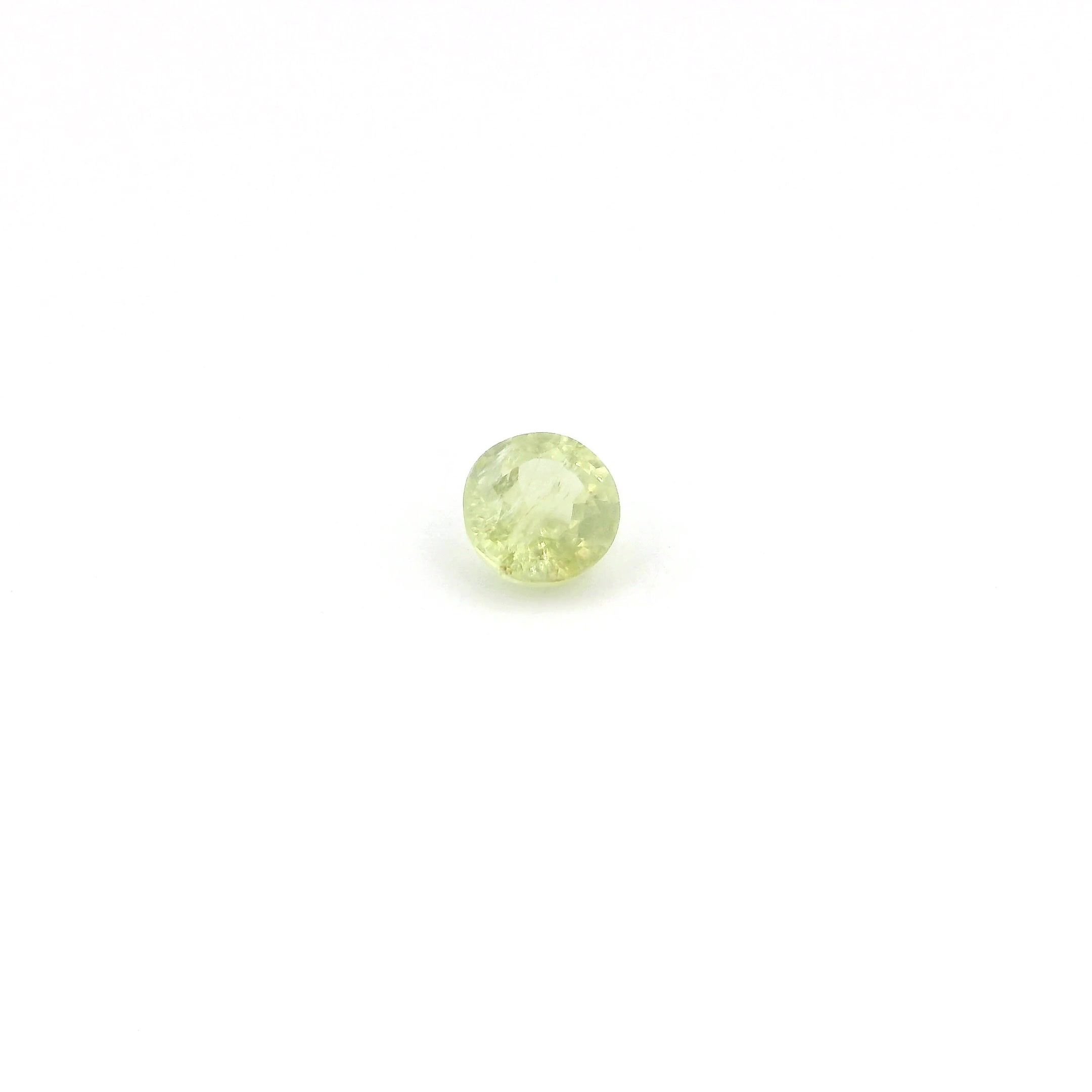 0.30 Carat Light Yellow Round Sapphire