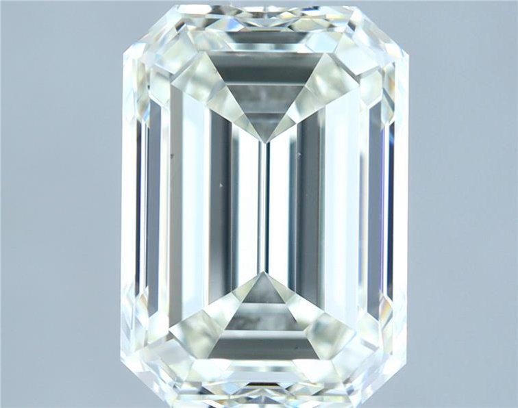 2.50 Carat Emerald Natural Diamond