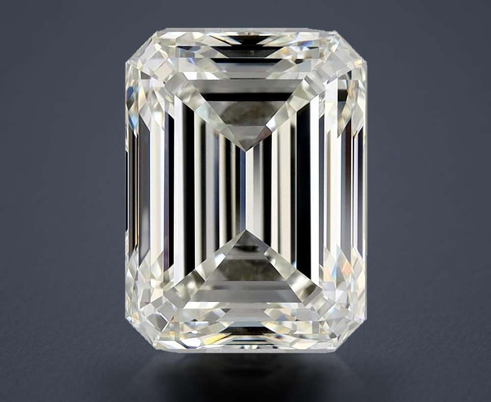2.01 Carat Emerald Natural Diamond