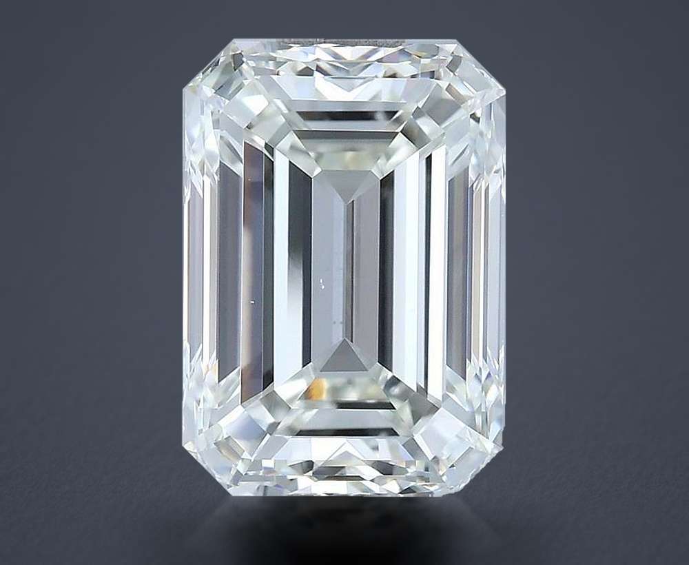 3.00 Carat Emerald Natural Diamond