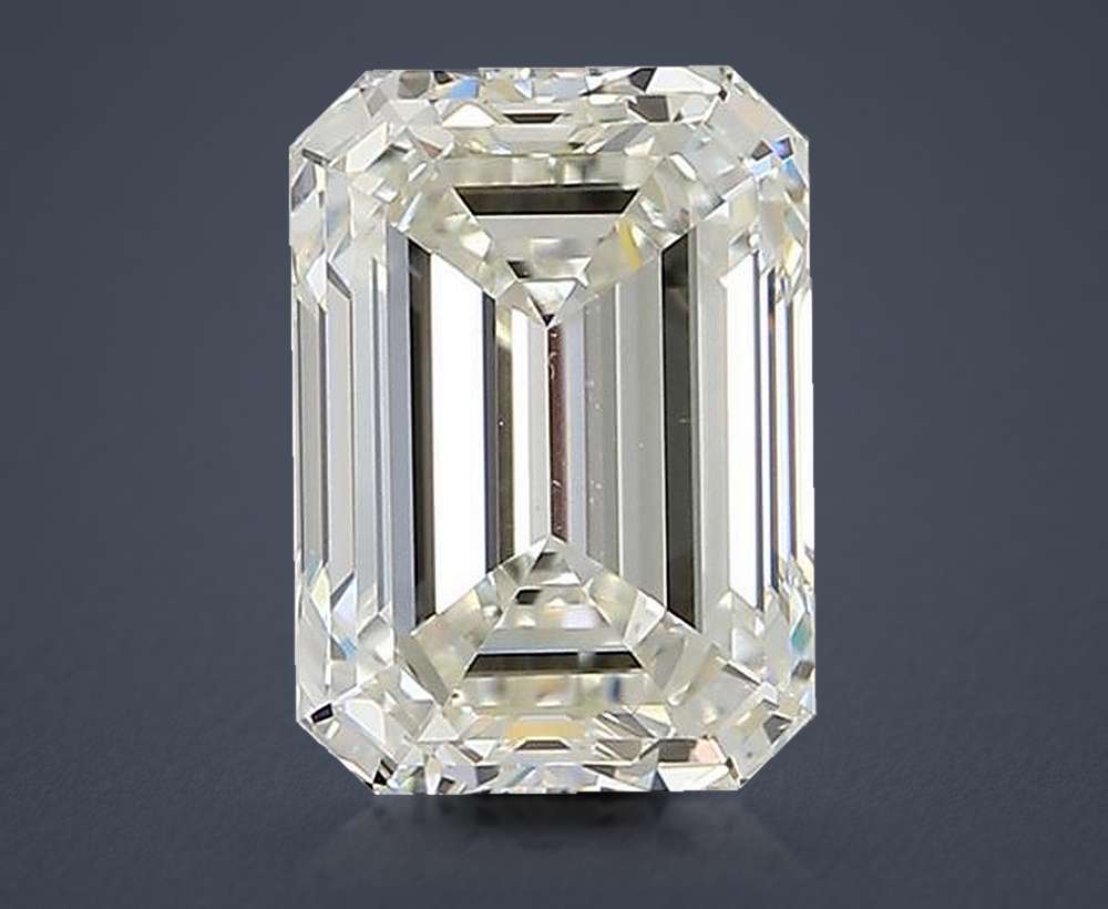 2.01 Carat Emerald Natural Diamond
