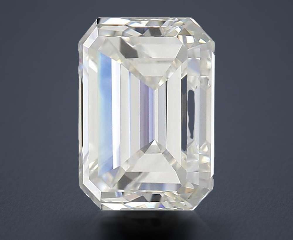 1.32 Carat Emerald Natural Diamond